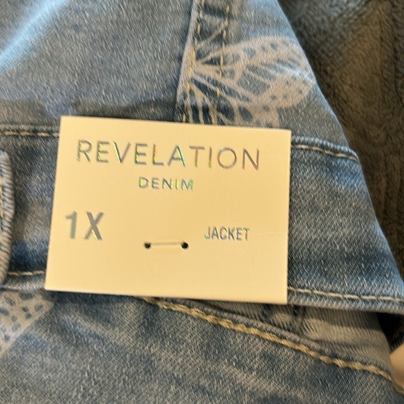 Denim Jacket NWOT With White Butterflies and Long Sleeves - Picture 12 of 12